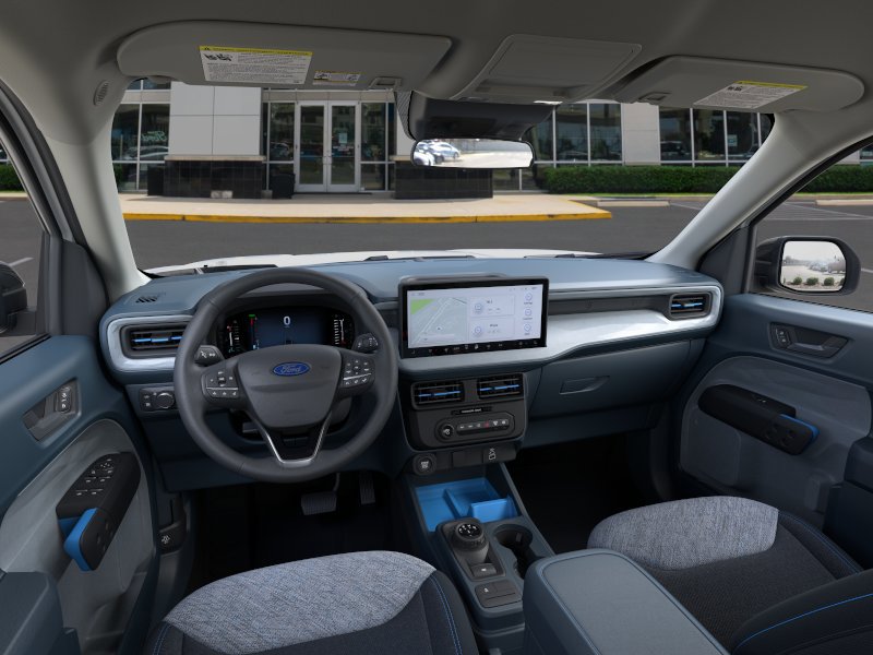 New 2025 Ford Maverick XLT w/ XLT Luxury Package FWD image 9