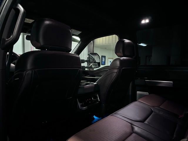 Used 2025 Ford F250 King Ranch w/ FX4 Off-Road Package image 10