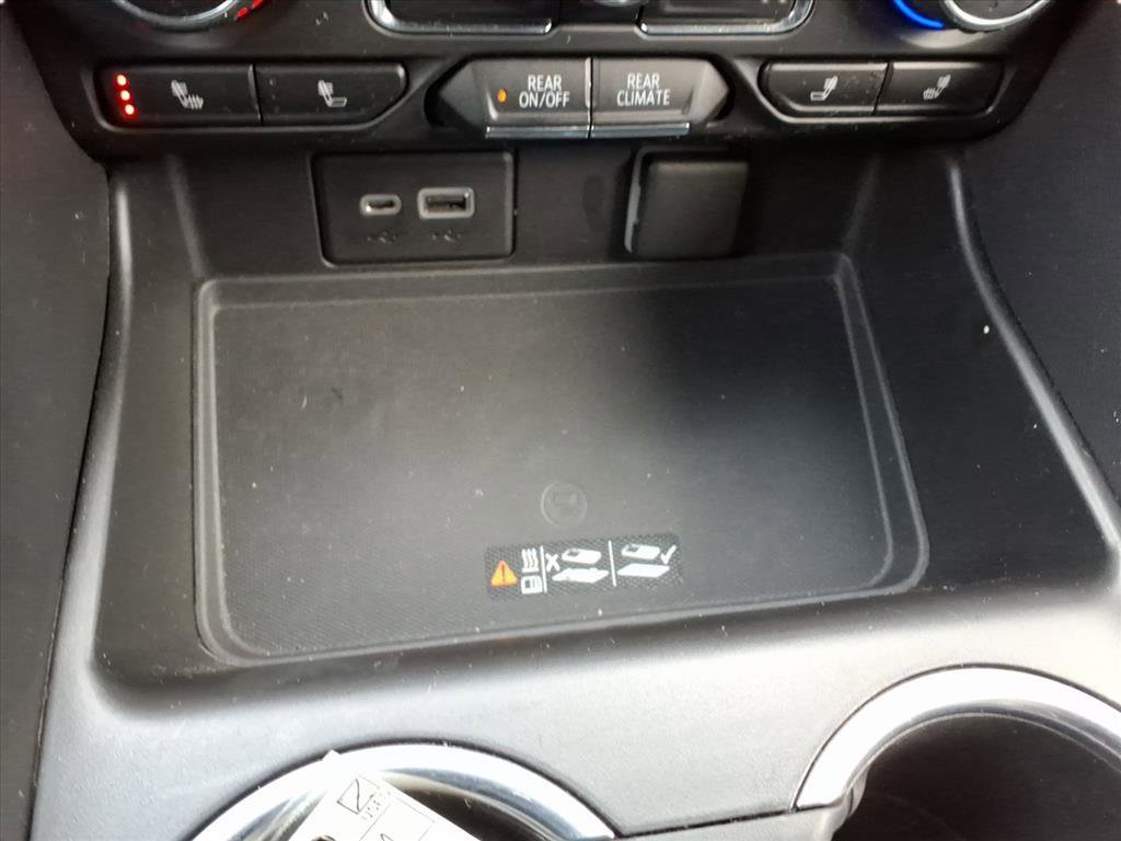 Used 2021 Chevrolet Tahoe Z71 image 25