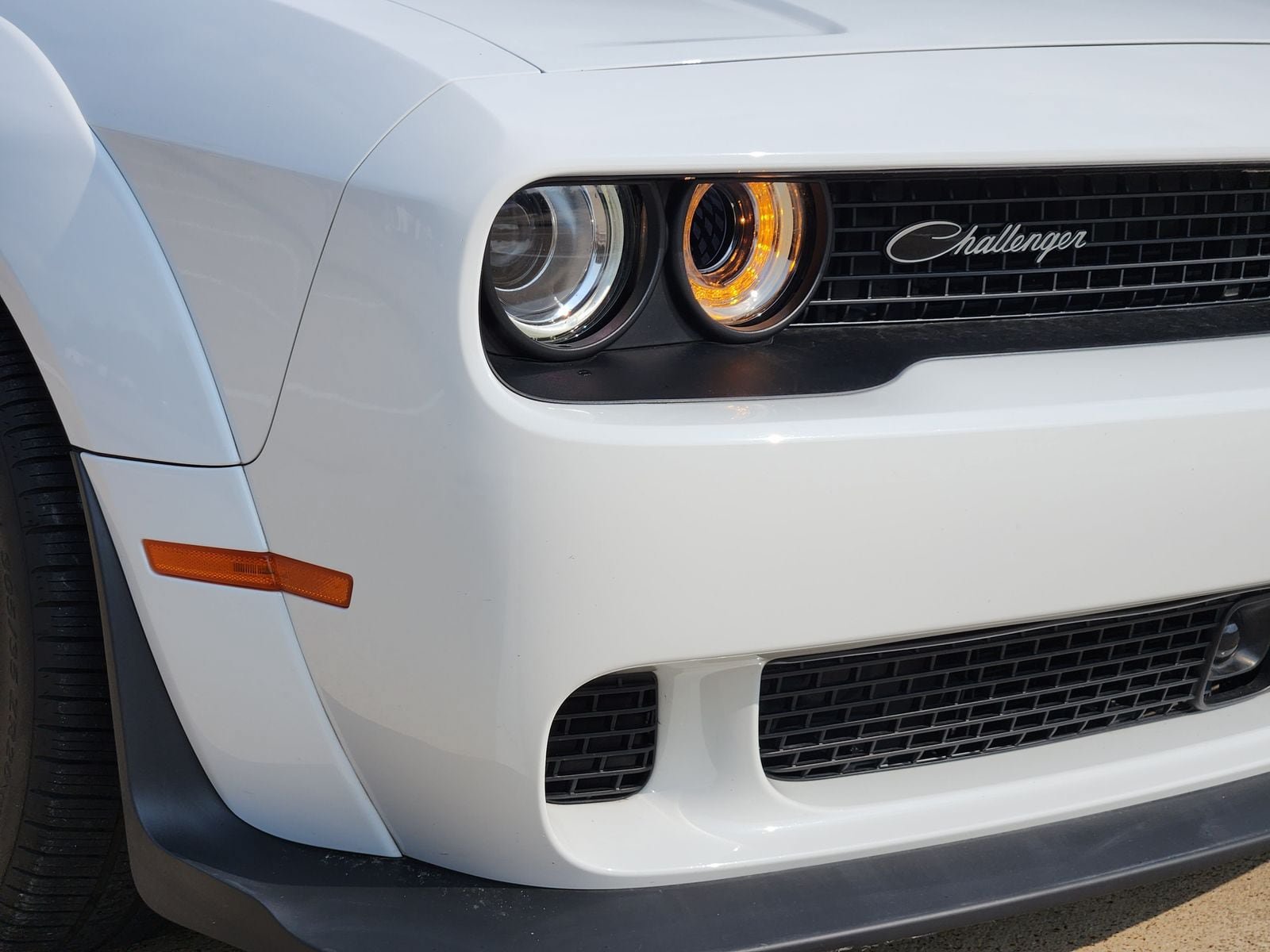 Used 2023 Dodge Challenger R/T Scat Pack RWD image 9