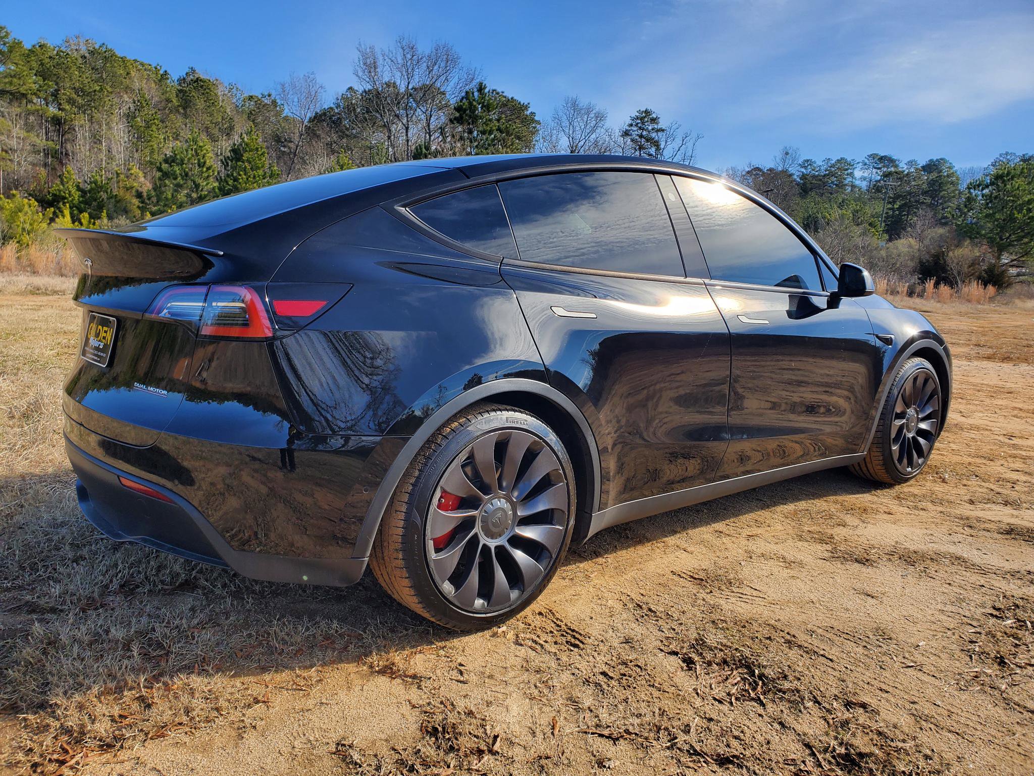 Used 2021 Tesla Model Y Performance image 10