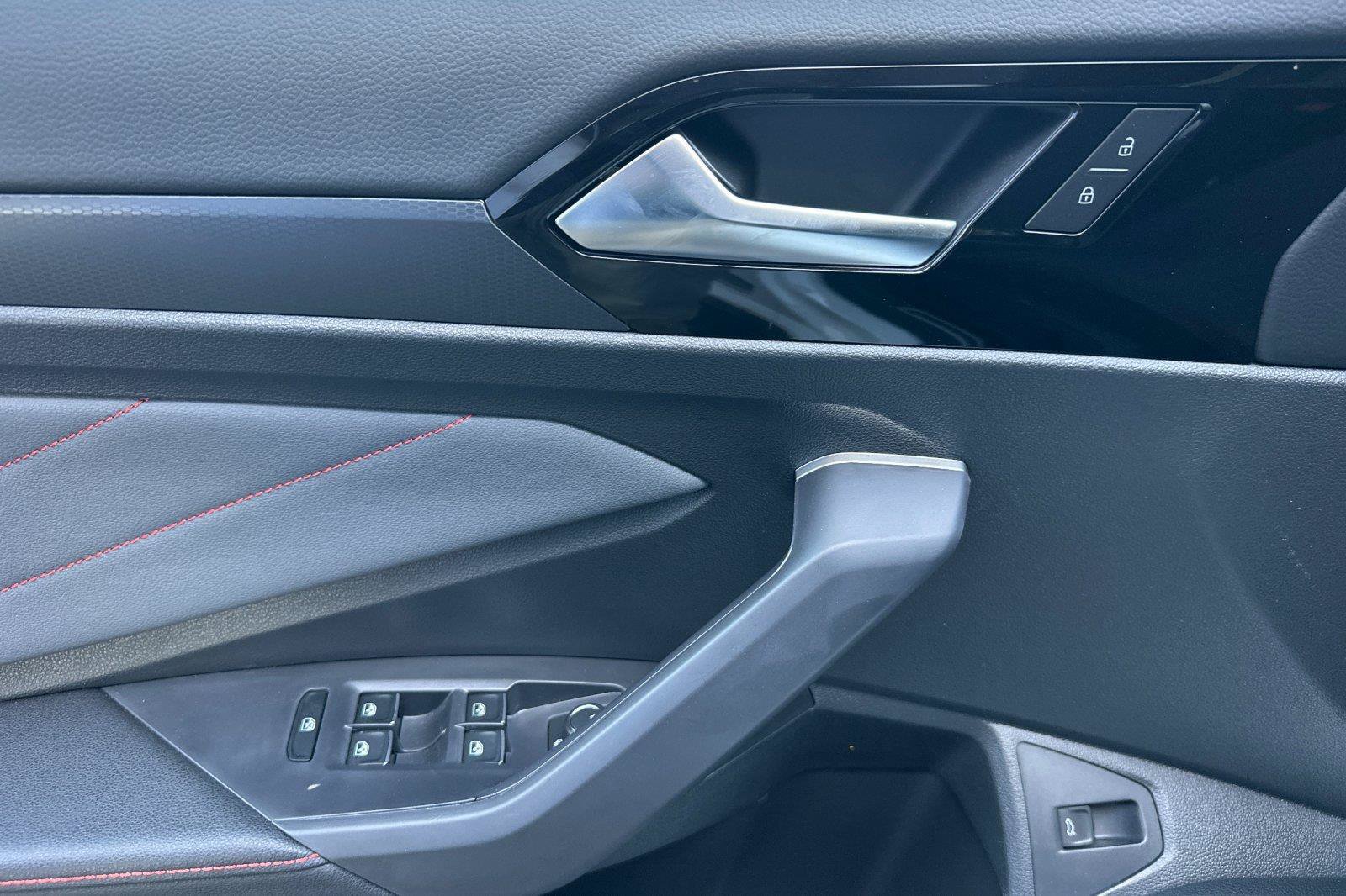 New 2026 Volkswagen Jetta GLI Autobahn FWD image 10
