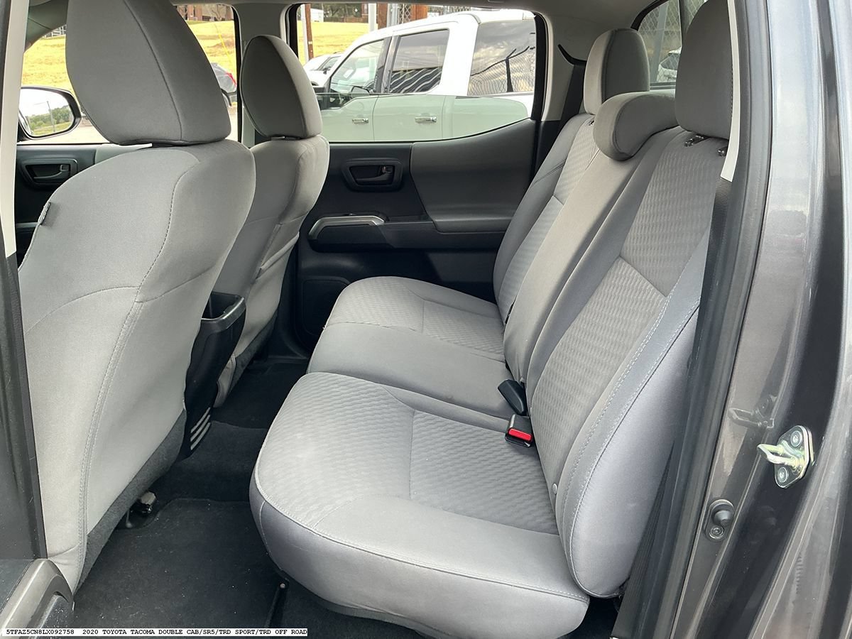 Used 2020 Toyota Tacoma SR5 RWD image 8