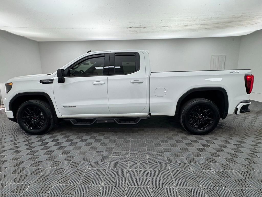 Used 2025 GMC Sierra 1500 Elevation AWD/4WD image 11
