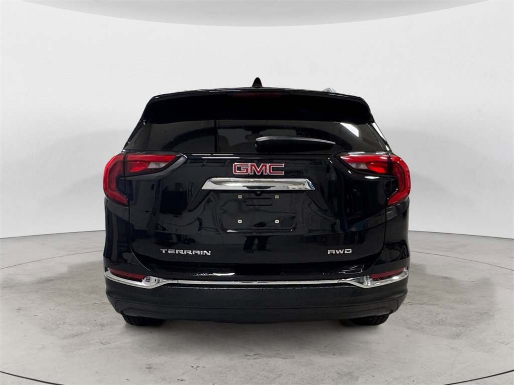 Used 2020 GMC Terrain SLT image 4