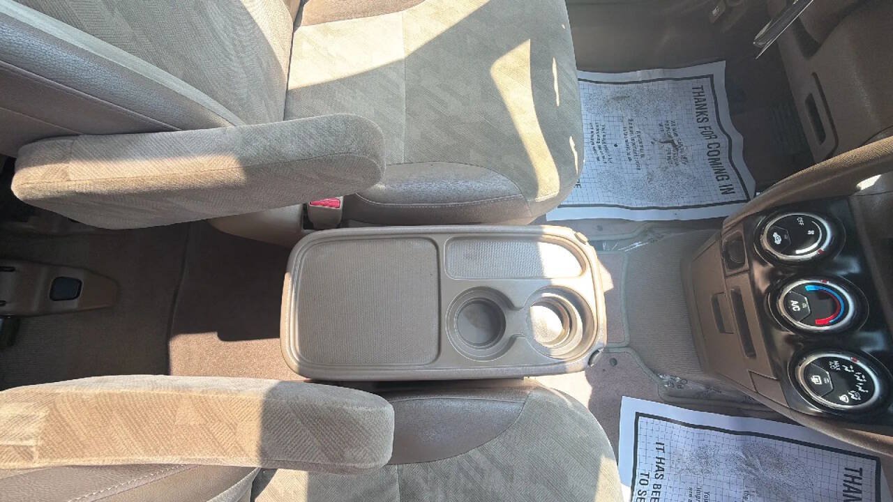 Used 2004 Honda CR-V EX image 17