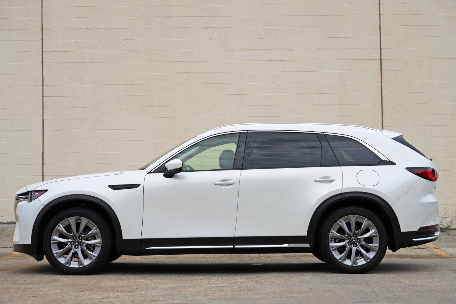 Used 2024 MAZDA CX-90 3.3 Turbo w/ Premium Package AWD/4WD image 9