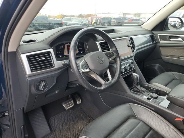 Used 2022 Volkswagen Atlas SEL Premium image 10