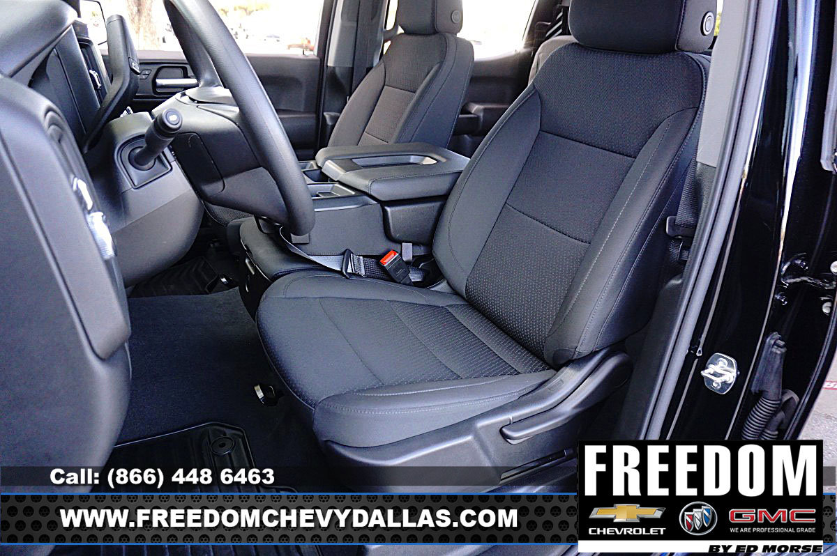 Used 2026 GMC Sierra 1500 Pro w/ Graphite Edition image 9