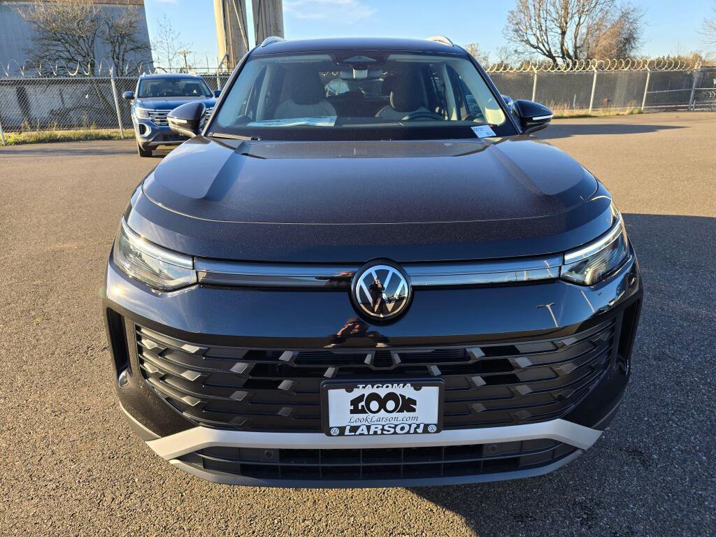 New 2026 Volkswagen Tiguan S AWD/4WD image 9