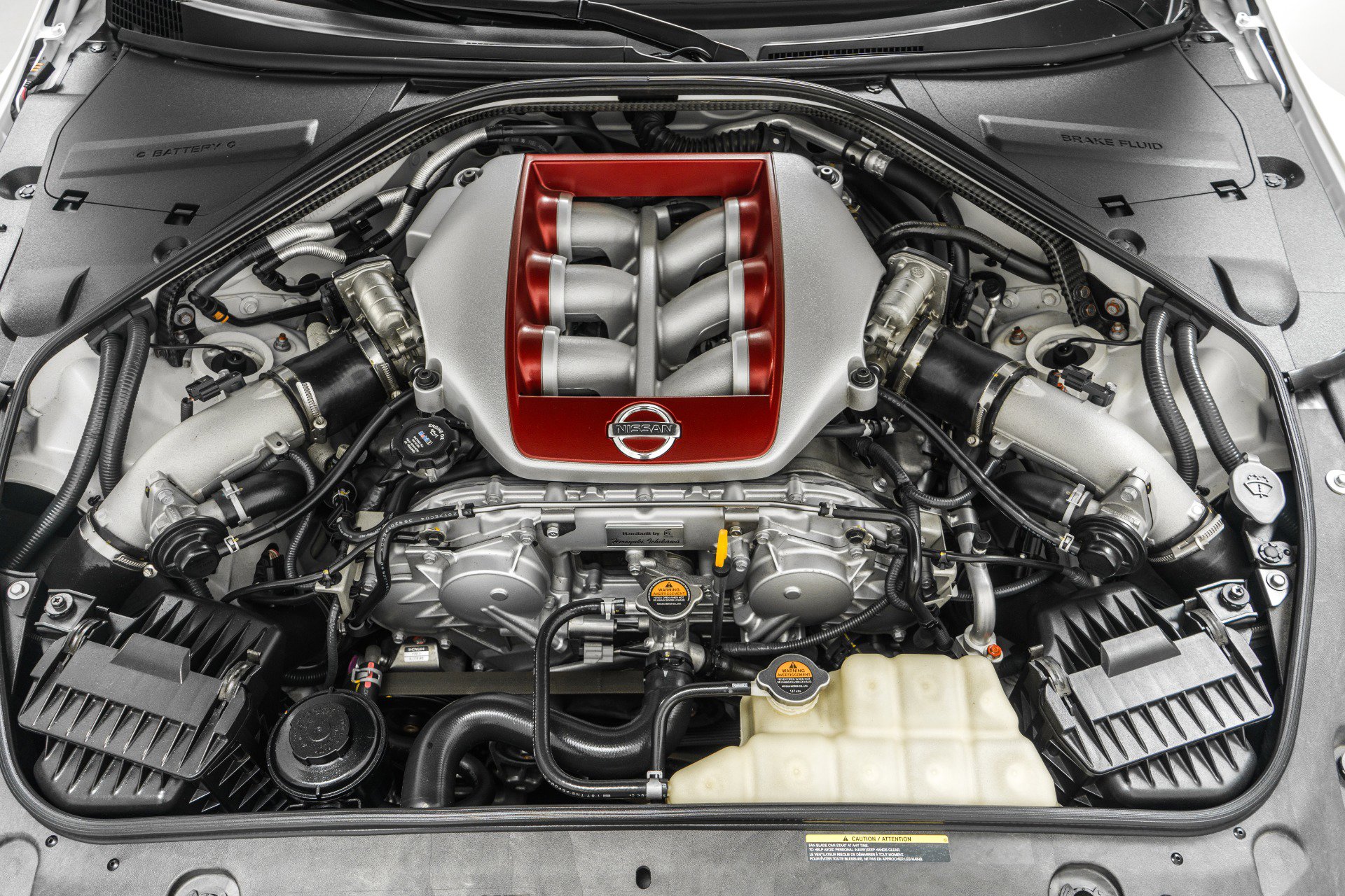Used 2020 Nissan GT-R Premium image 12