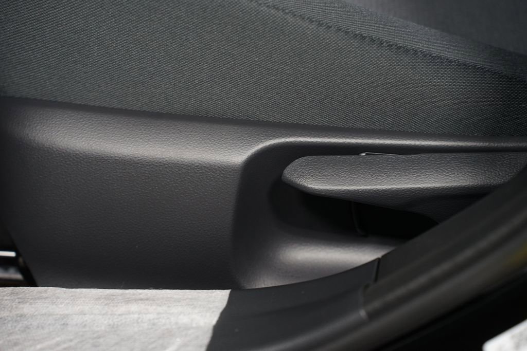 New 2026 Toyota Prius LE image 31