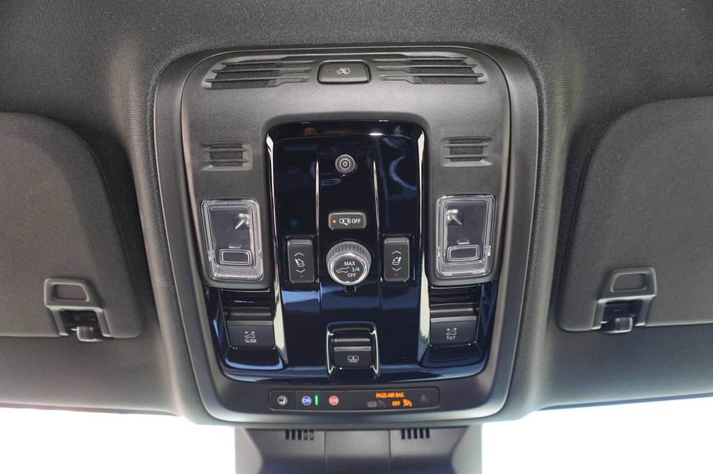 Used 2026 Cadillac Escalade Luxury RWD image 24