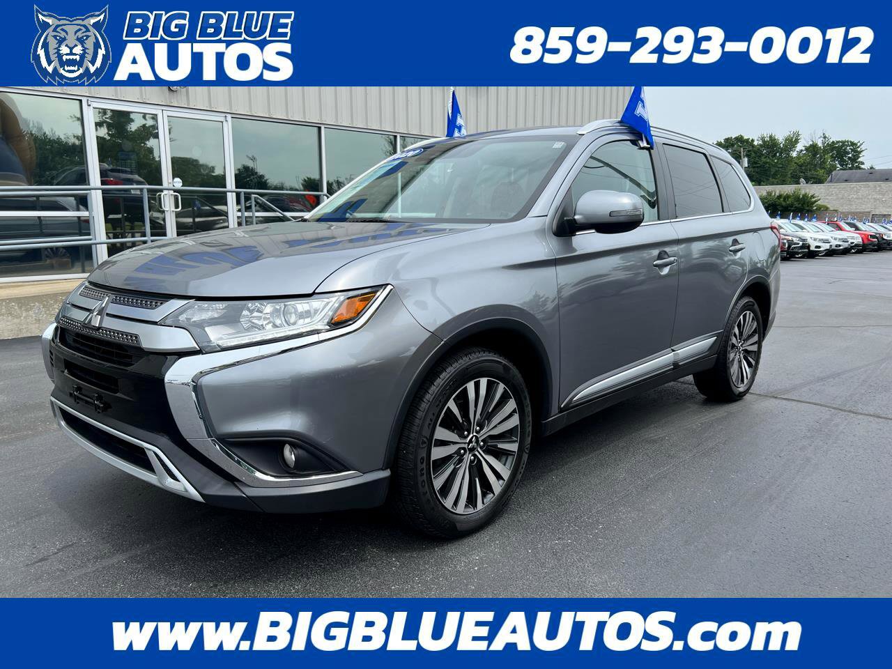 Used 2020 Mitsubishi Outlander SEL image 1
