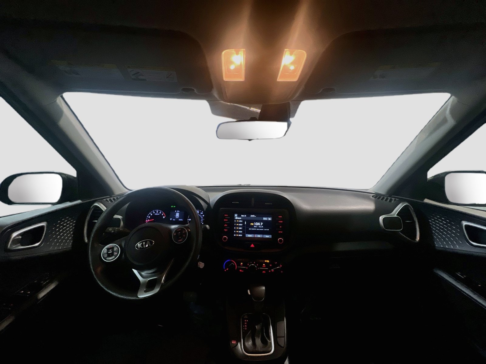 Used 2020 Kia Soul S FWD image 15