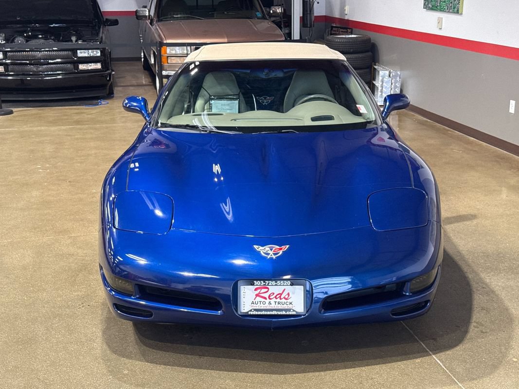 Used 2004 Chevrolet Corvette Convertible w/ Preferred Equipment Group RWD image 46