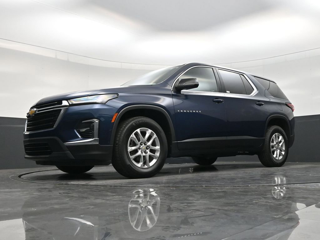 Used 2023 Chevrolet Traverse LS FWD image 20