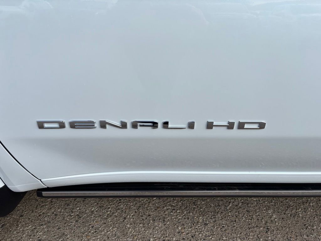 New 2026 GMC Sierra 3500 Denali Ultimate image 10