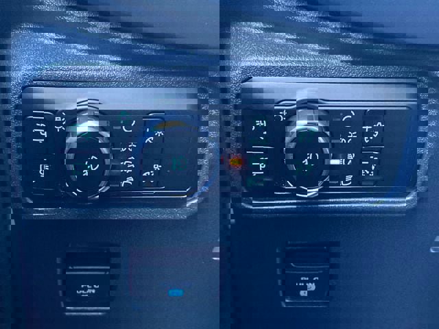 New 2025 Ford Bronco Outer Banks image 32