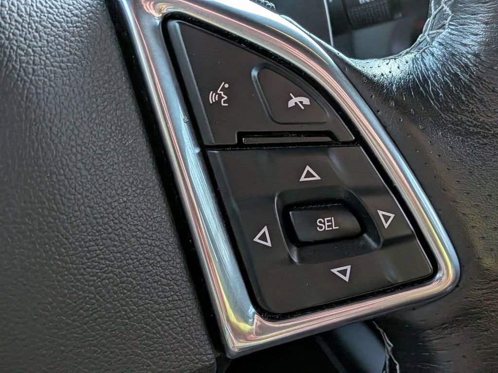 Used 2020 Chevrolet Camaro SS image 21