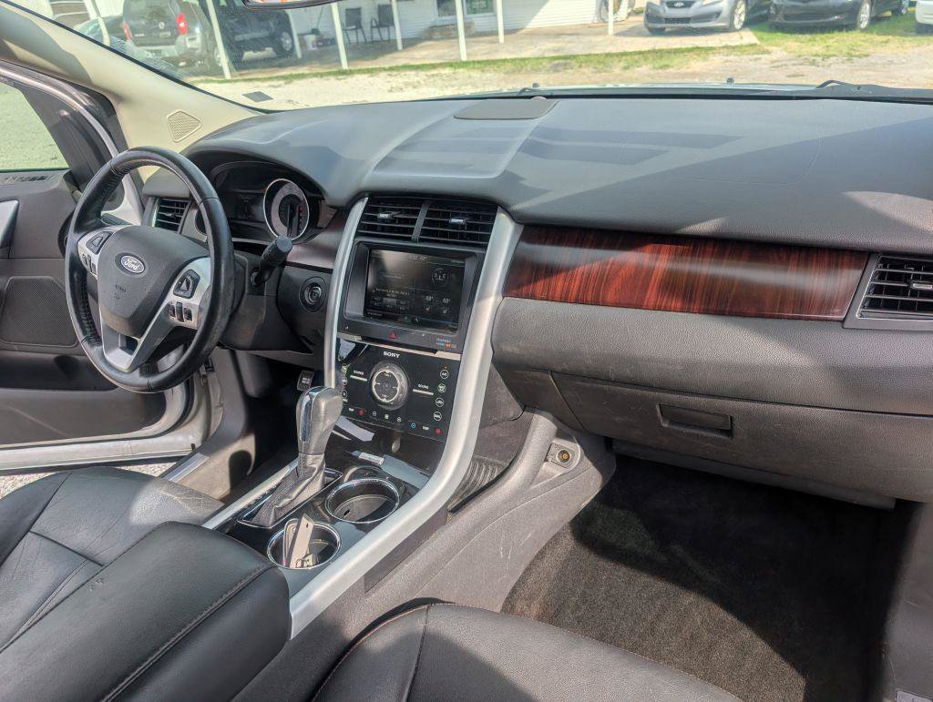 Used 2014 Ford Edge Limited w/ Driver Entry Package FWD image 14