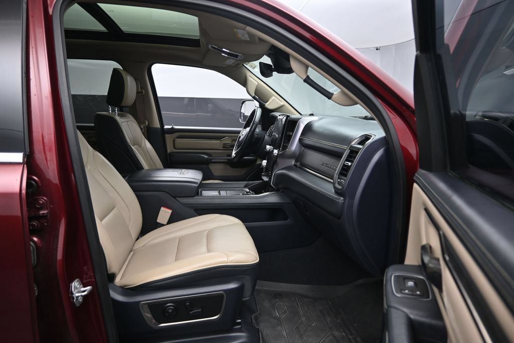 Used 2019 RAM 1500 Limited w/ Advanced Safety Group AWD/4WD image 27