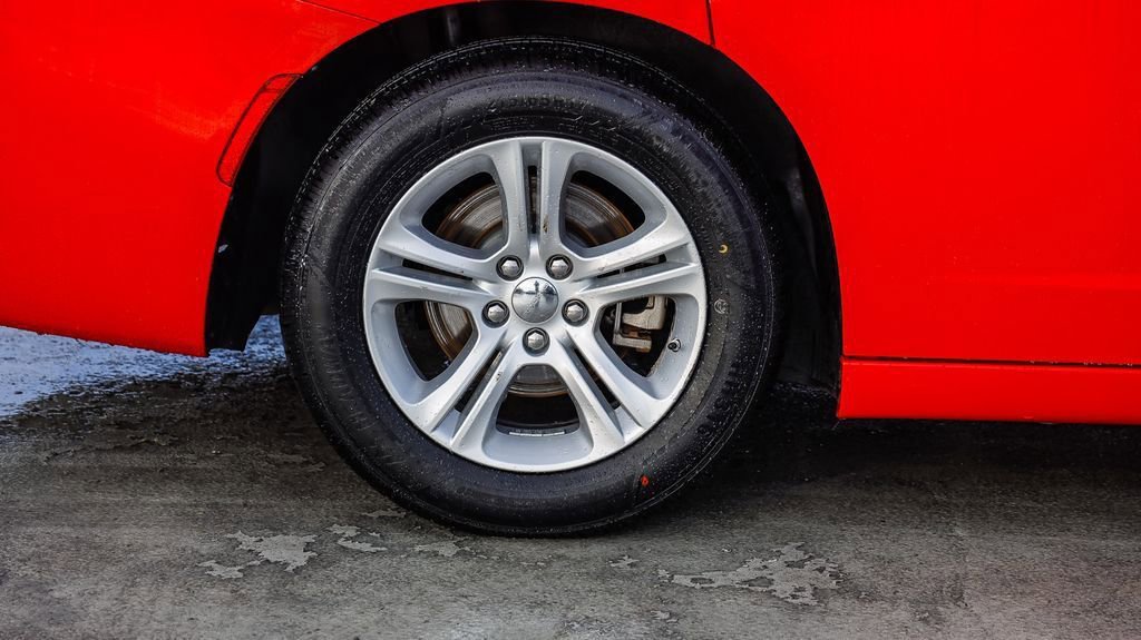 Certified 2023 Dodge Charger SXT image 12