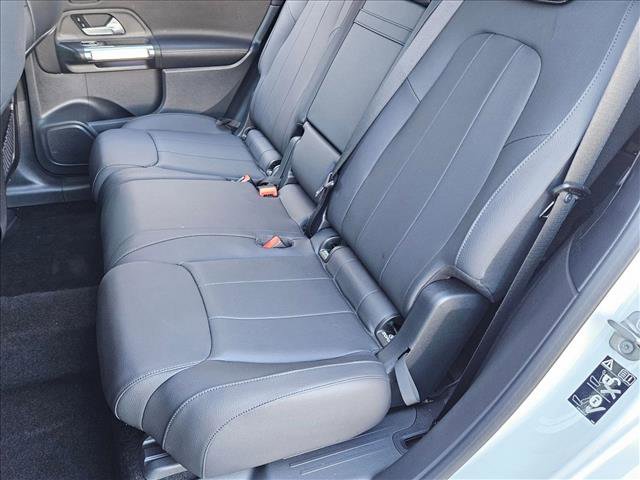 Used 2026 Mercedes-Benz GLB 250 GLB 250 image 17
