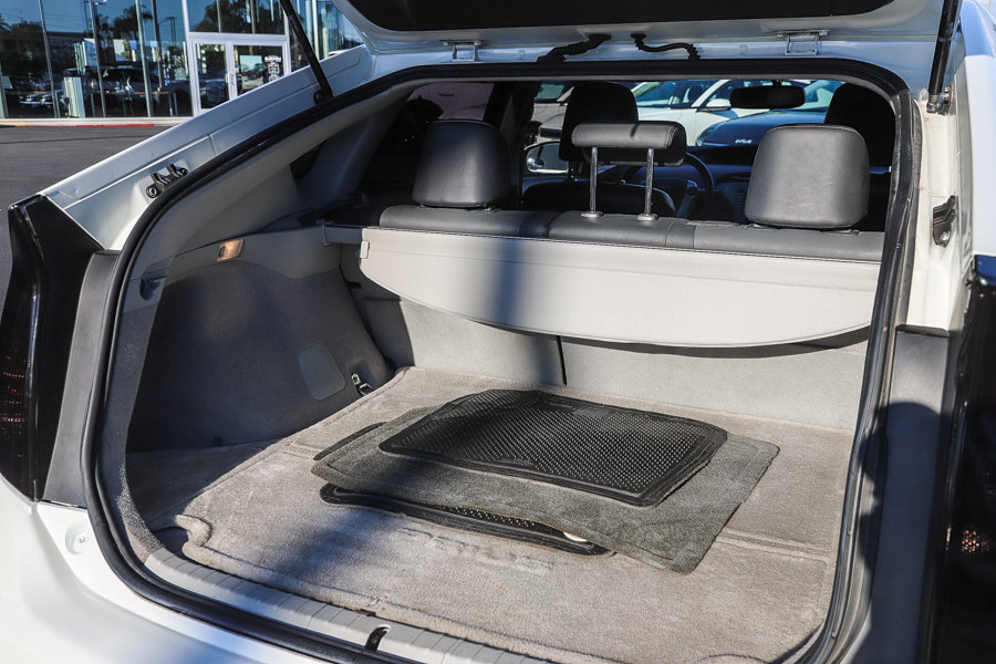 Used 2013 Toyota Prius Four w/ Deluxe Solar Roof Pkg FWD image 29