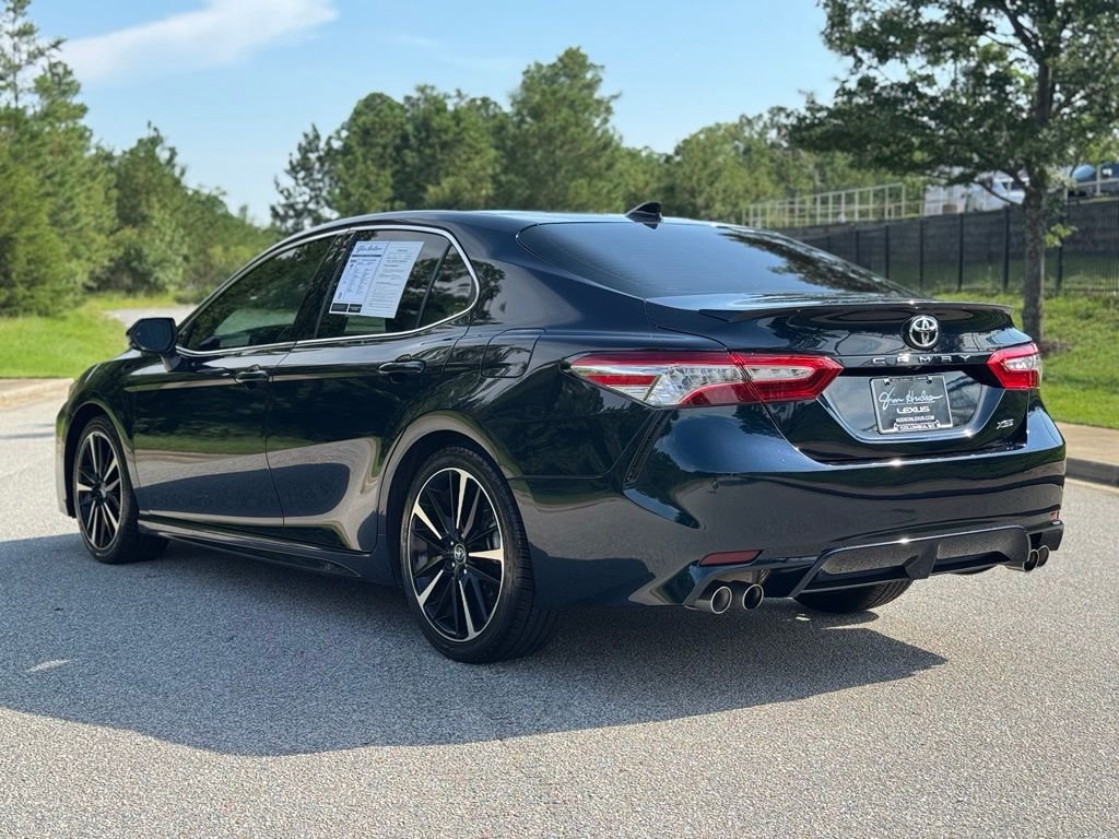 Used 2020 Toyota Camry XSE FWD image 13