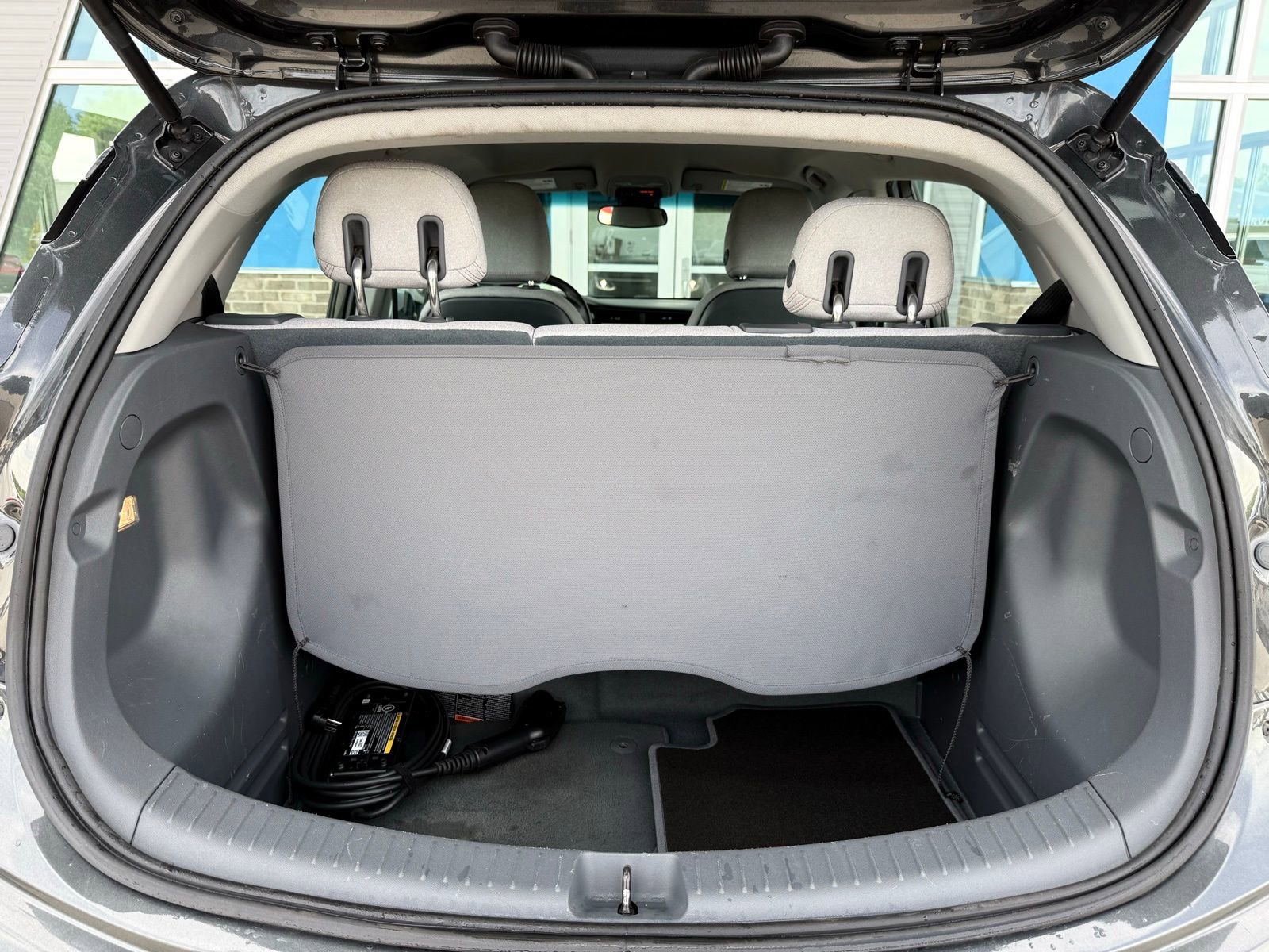 Used 2018 Chevrolet Bolt LT FWD image 46