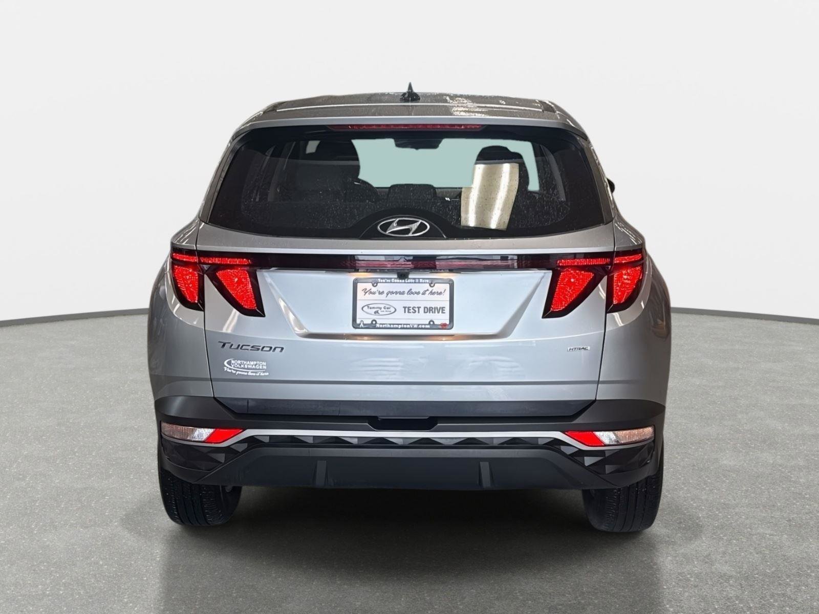 Used 2024 Hyundai Tucson SE image 6