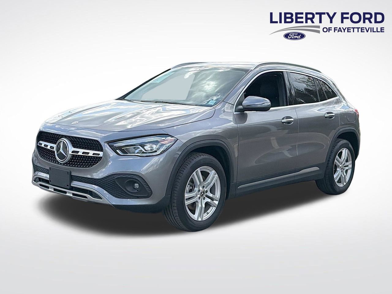 Used 2023 Mercedes-Benz GLA 250 4MATIC image 1