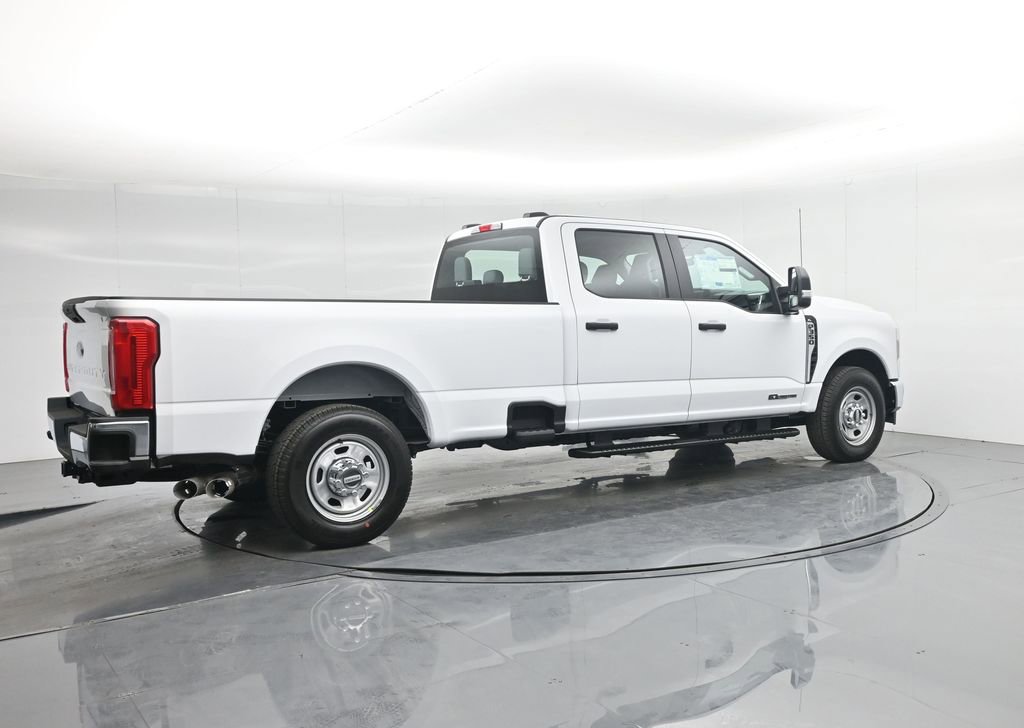 New 2026 Ford F350 XL image 30