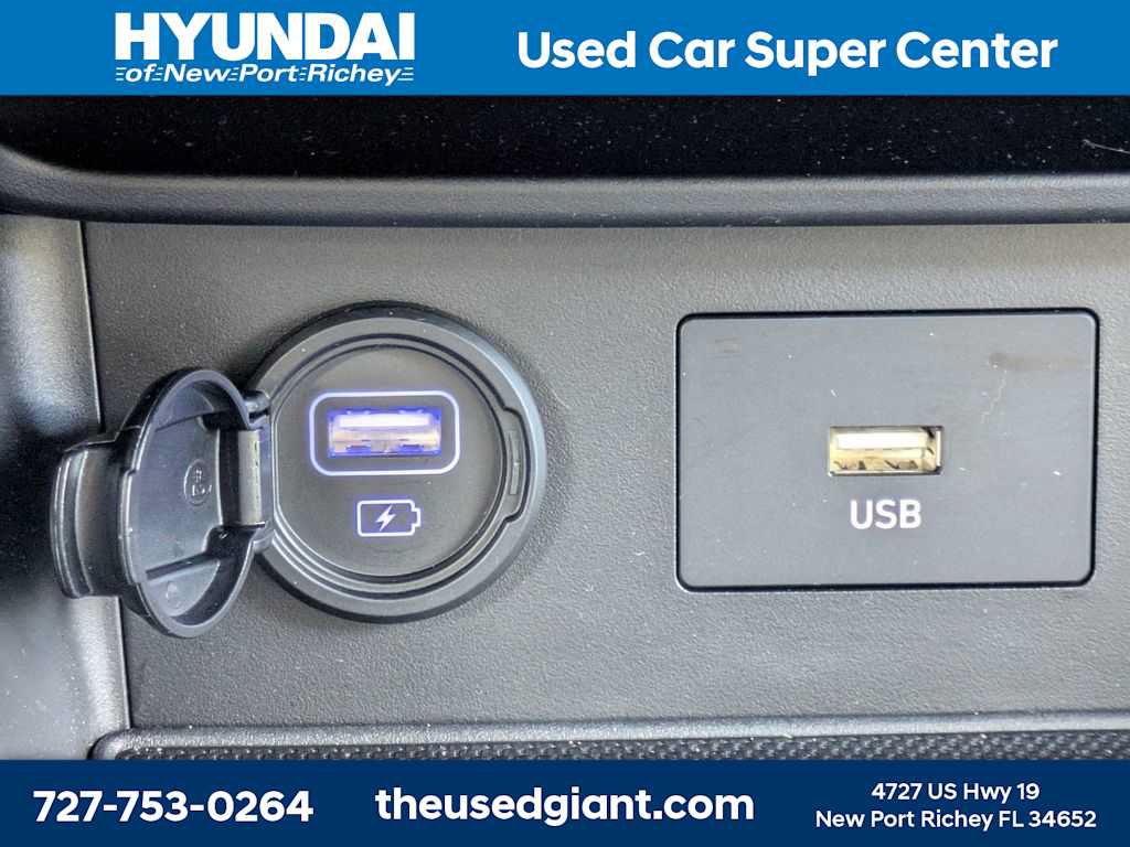 Used 2023 Hyundai Kona SE w/ Cargo Package FWD image 22