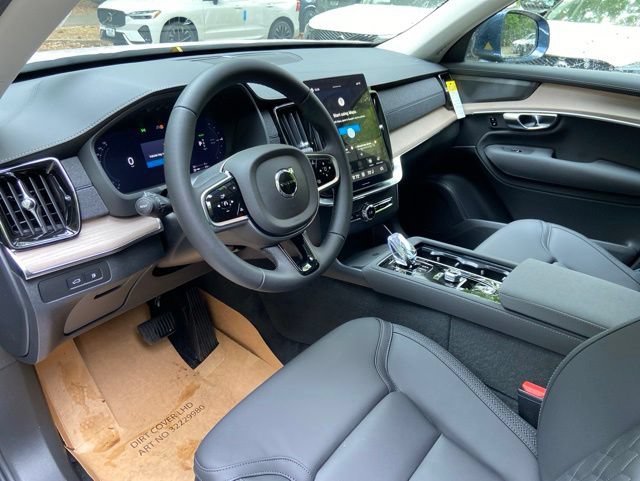 New 2026 Volvo XC90 T8 Plus AWD/4WD image 11