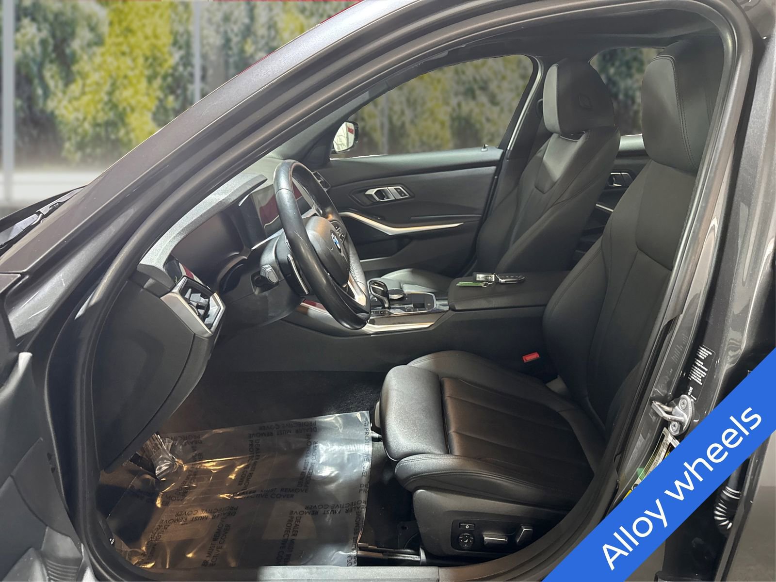 Used 2019 BMW 330i xDrive Sedan w/ Convenience Package image 9