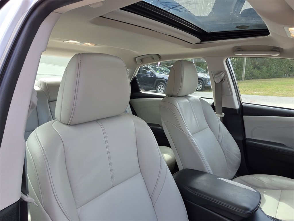 Certified 2018 Toyota Avalon XLE Premium image 15