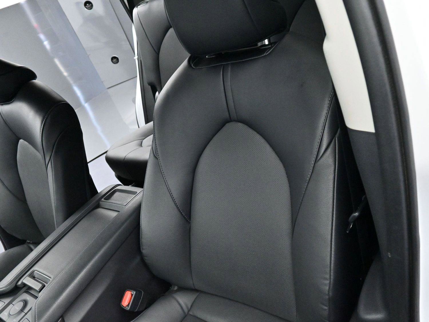 Used 2024 Toyota Grand Highlander XLE image 15