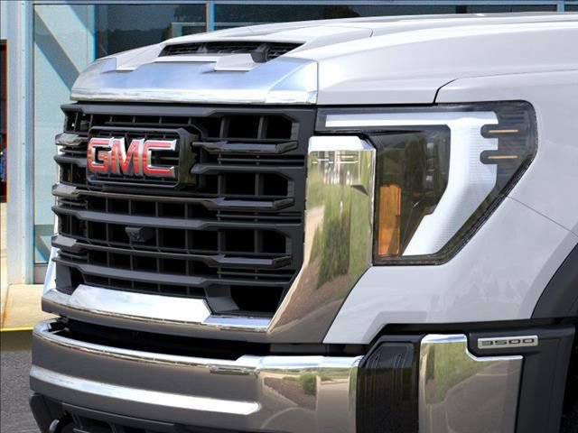 New 2026 GMC Sierra 3500 Pro image 13
