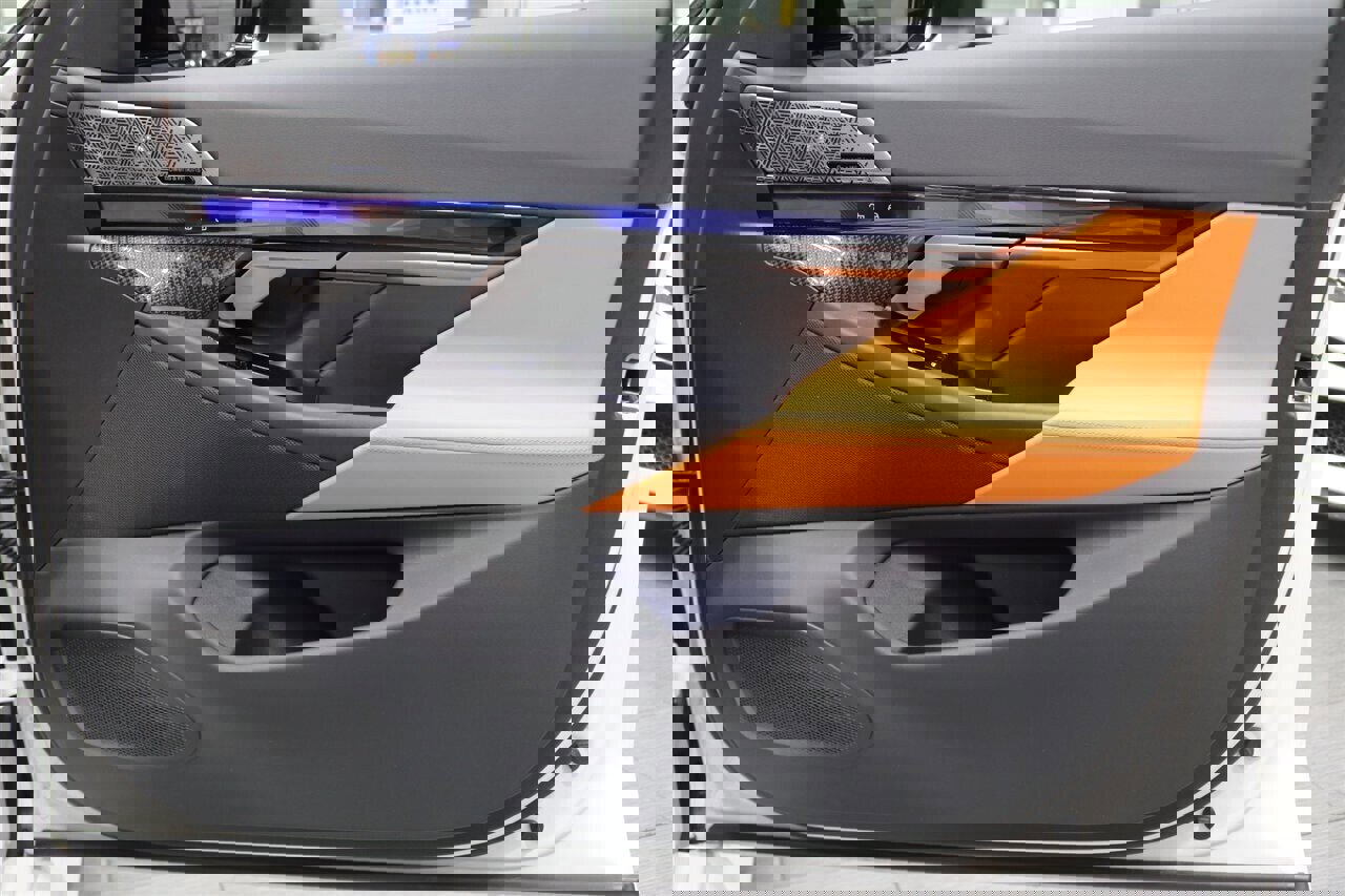 Used 2025 BMW M5 Touring w/ M Driver's Package image 43