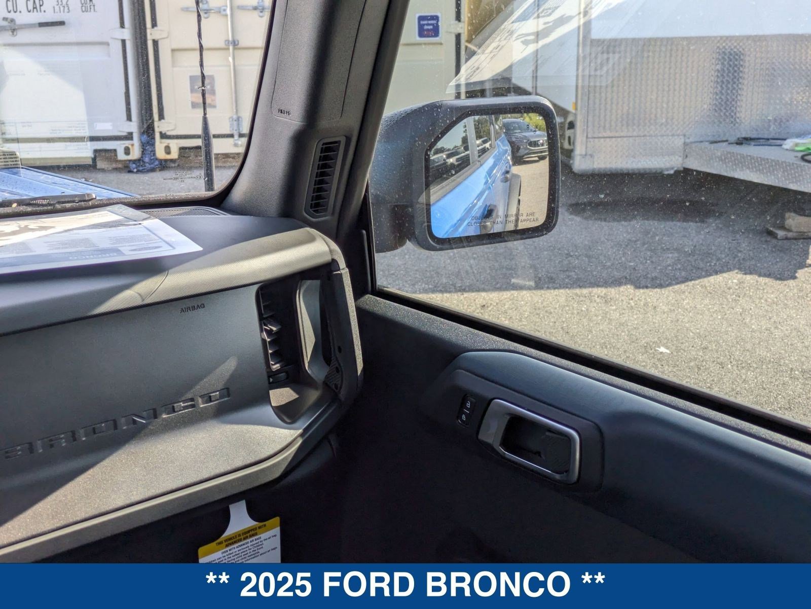 New 2025 Ford Bronco Badlands image 49