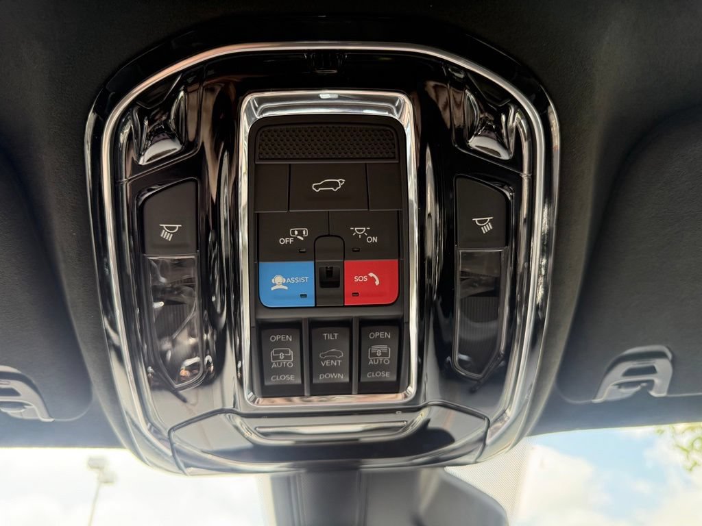 New 2026 Jeep Grand Wagoneer L Summit AWD/4WD image 26