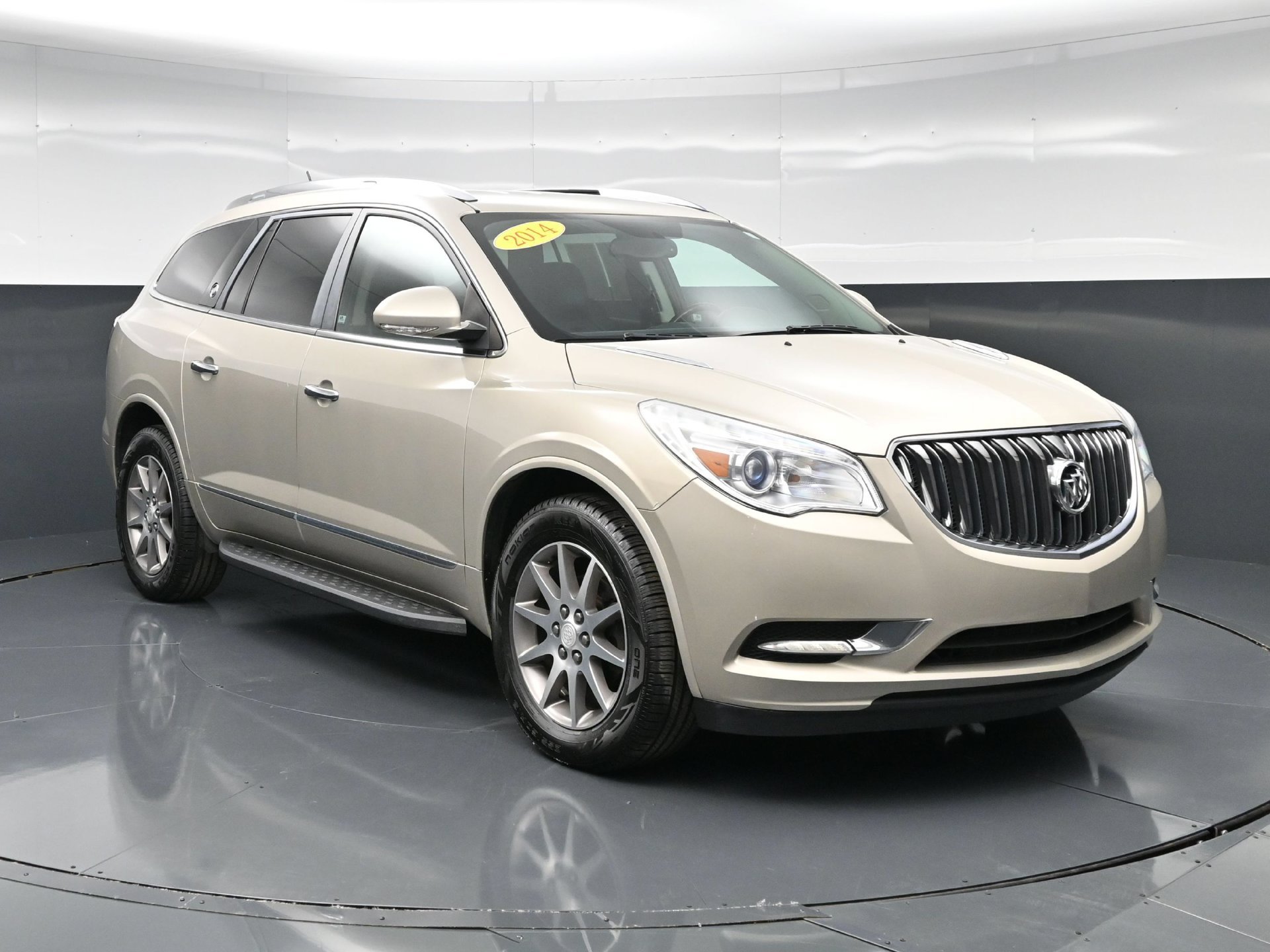 Used 2014 Buick Enclave Leather FWD image 1