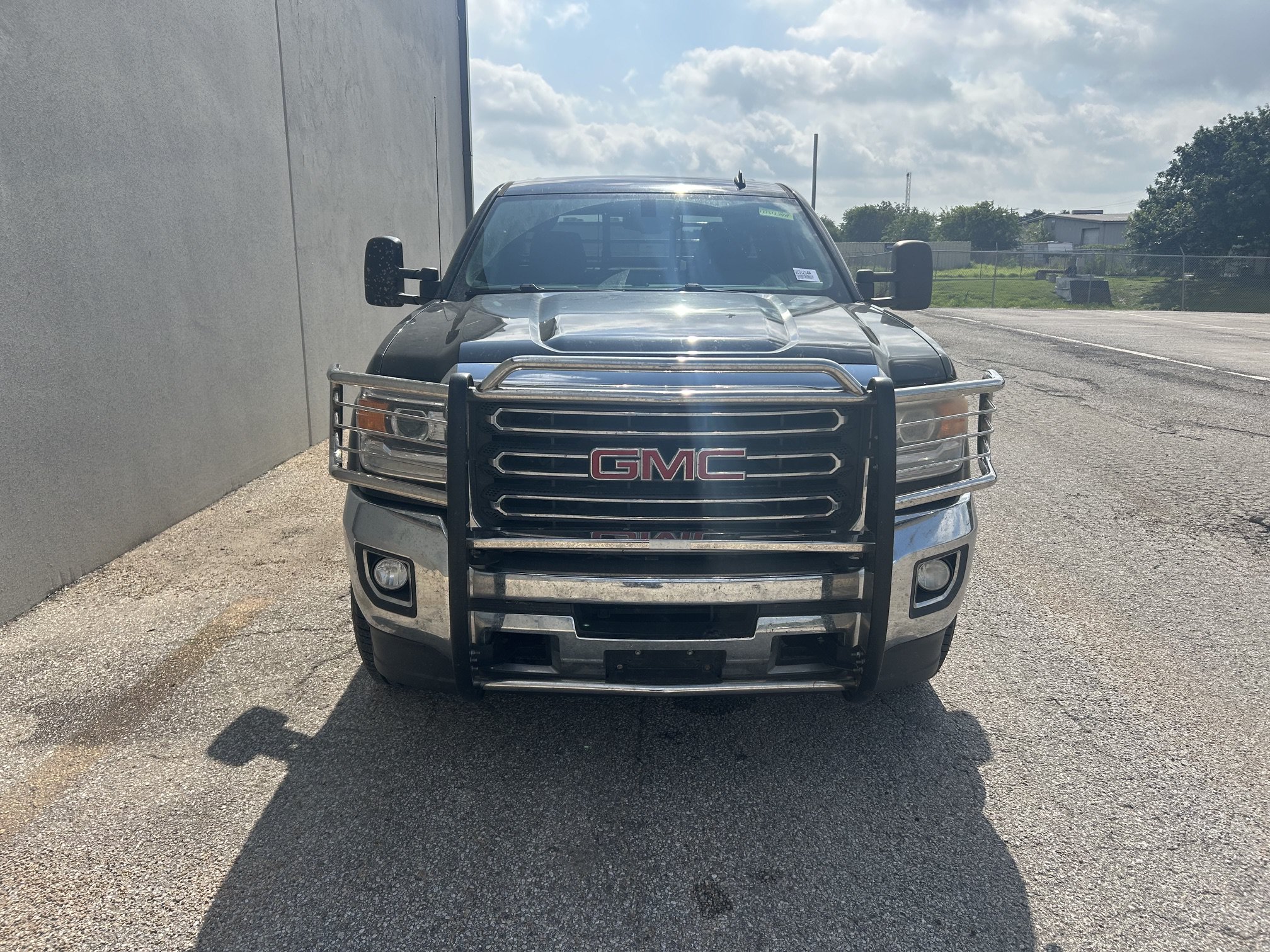 Used 2015 GMC Sierra 2500 SLT AWD/4WD image 9
