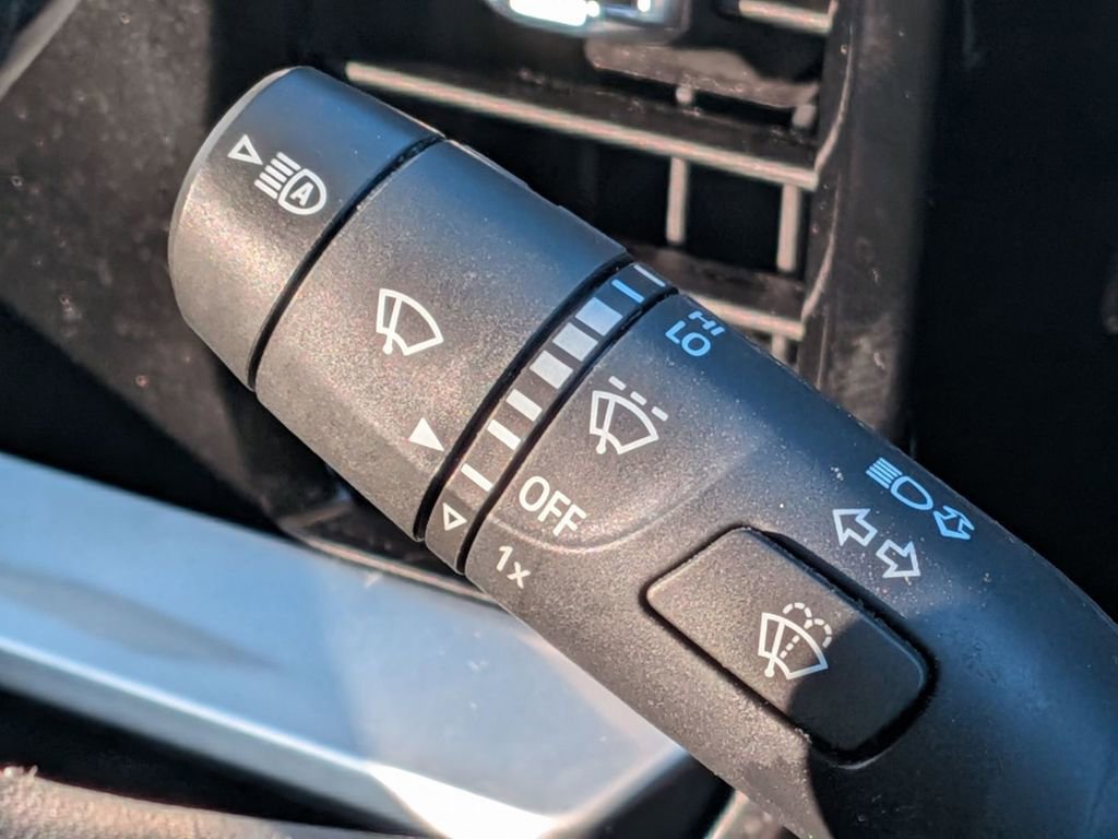 Used 2023 Chevrolet Silverado 1500 LT w/ True North Edition Plus AWD/4WD image 22