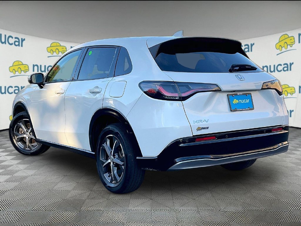 Used 2024 Honda HR-V EX-L image 4