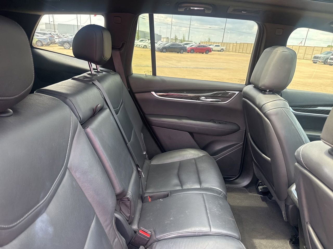 Used 2020 Cadillac XT6 Premium Luxury FWD image 35