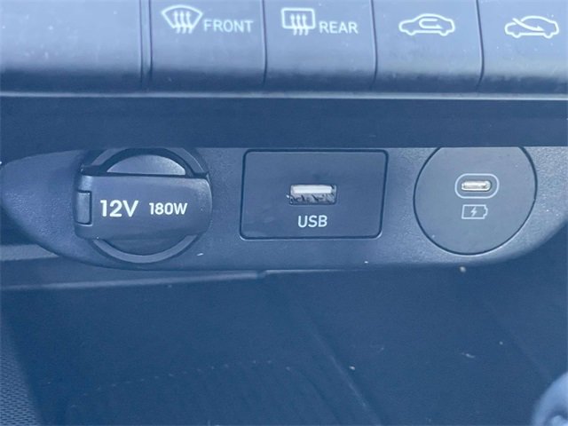 Certified 2025 Hyundai Elantra Sport image 24