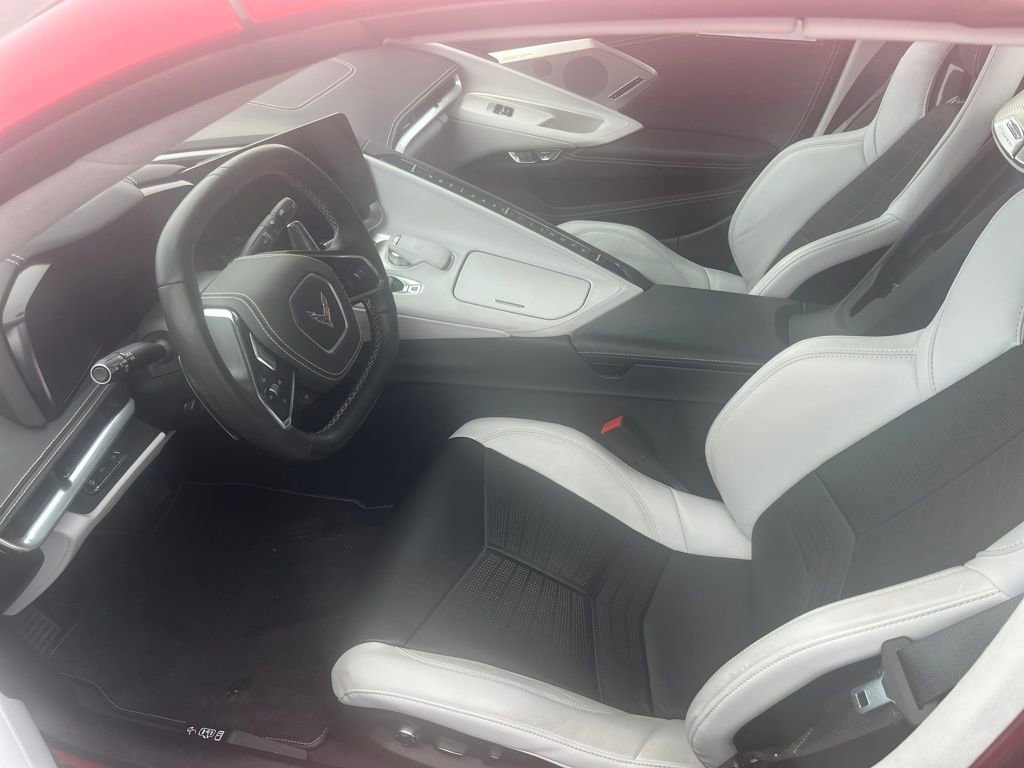 Used 2021 Chevrolet Corvette Stingray Premium Conv w/ Z51 Performance Package image 10